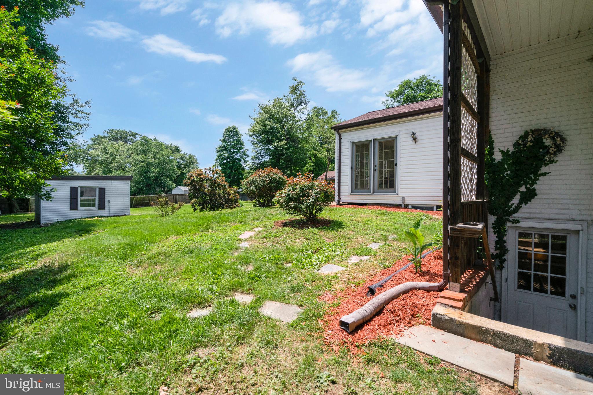 2513 BEACON HILL ROAD
