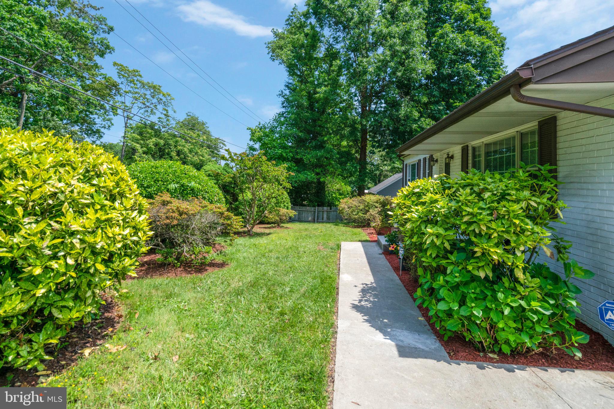 2513 BEACON HILL ROAD