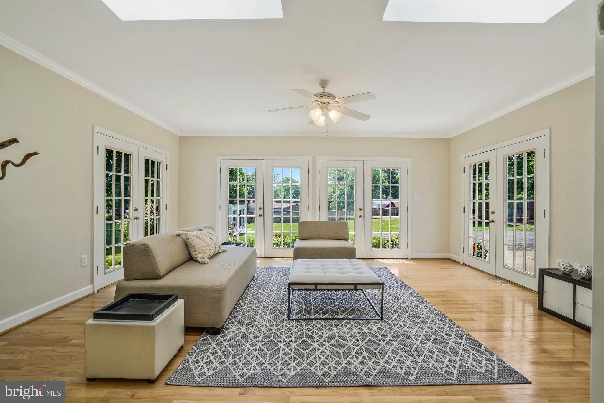 2513 BEACON HILL ROAD