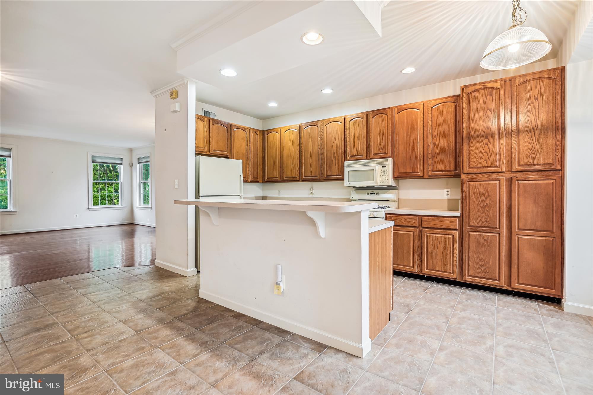 3961 ROYAL LYTHAM DRIVE