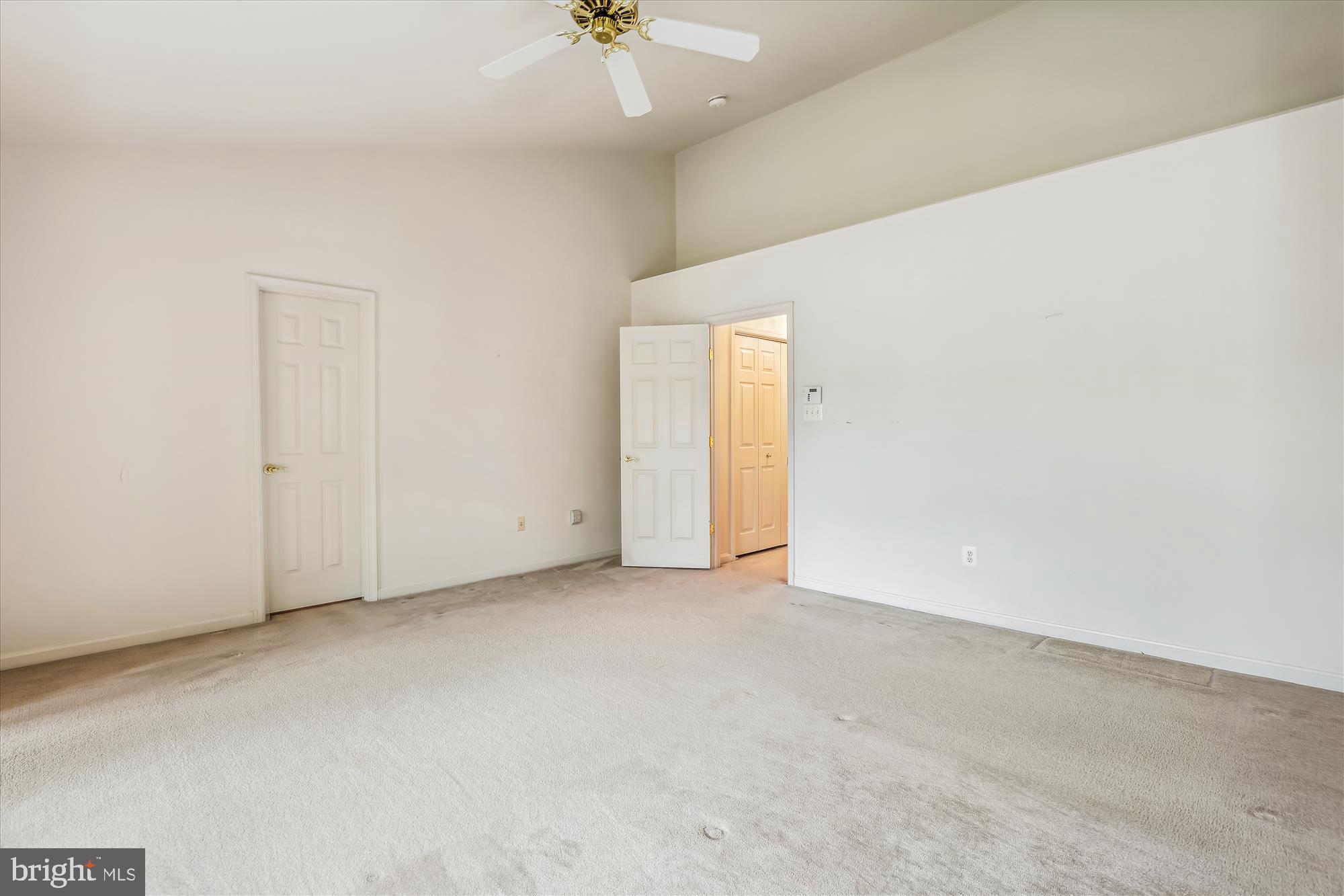 3961 ROYAL LYTHAM DRIVE