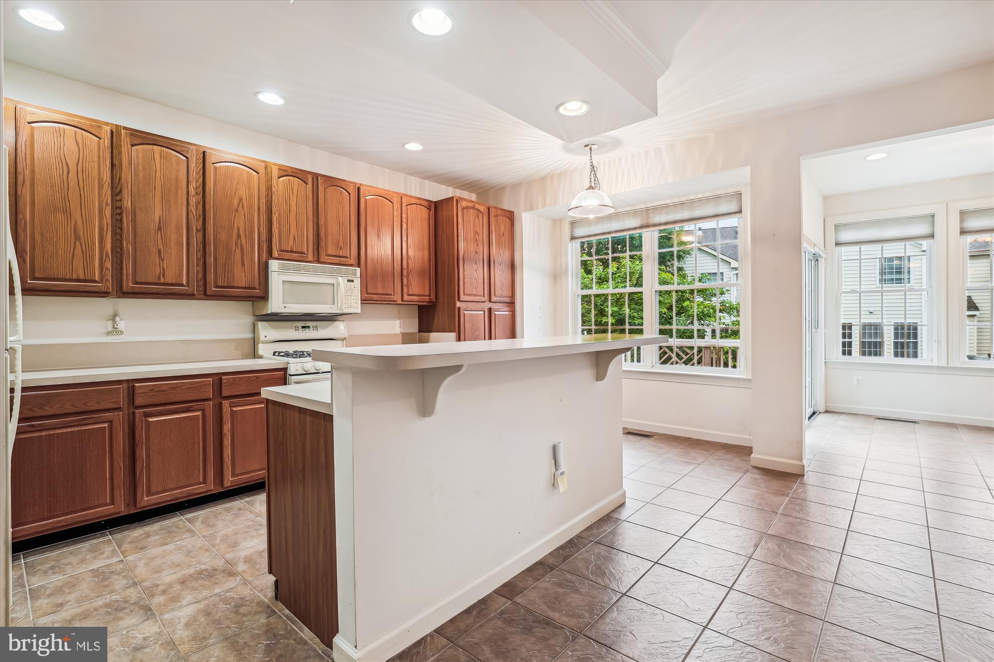 3961 ROYAL LYTHAM DRIVE