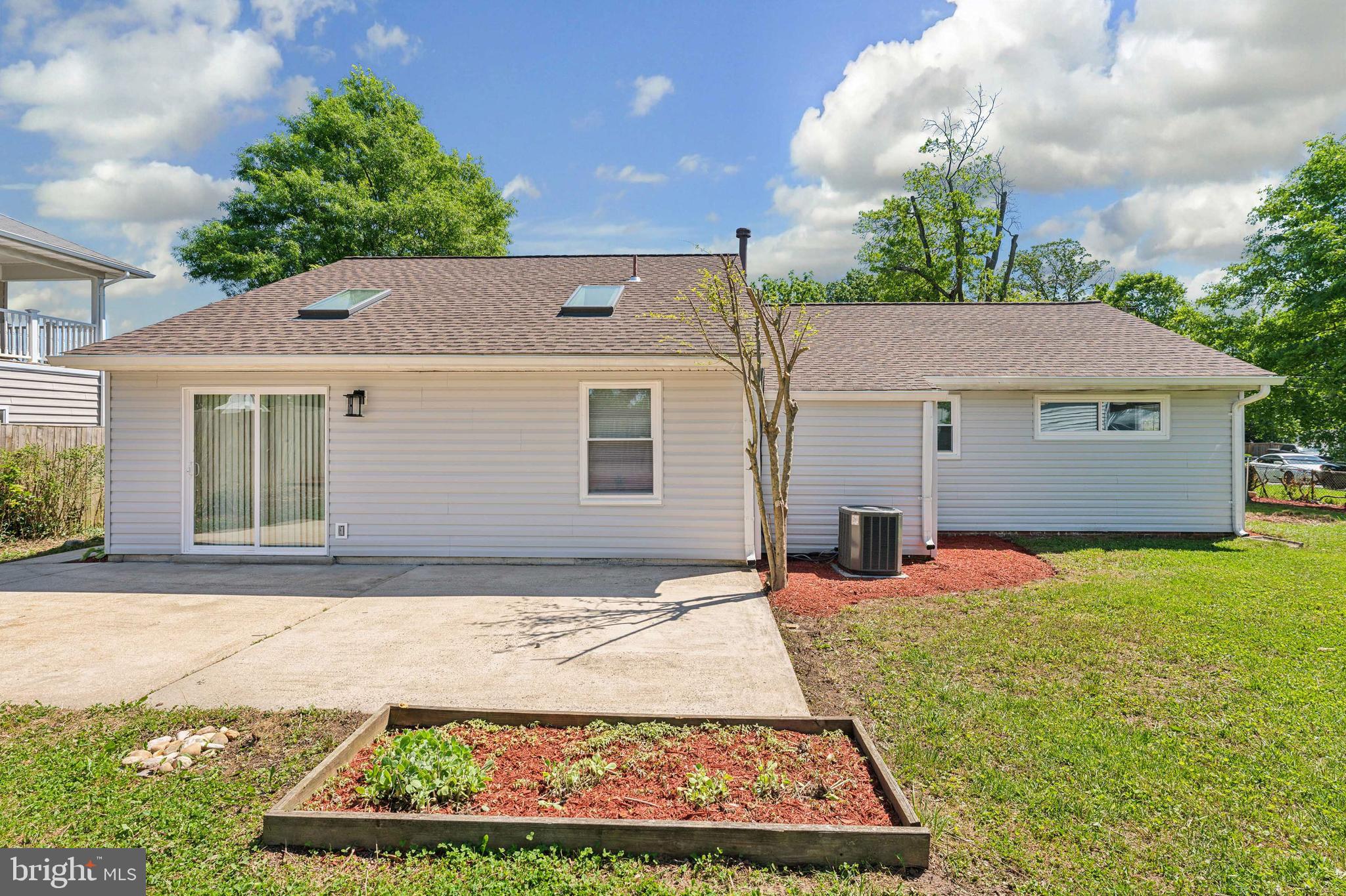 6557 VIRGINIA HILLS AVENUE