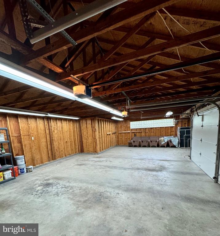 6600 SPRING VALLEY DRIVE