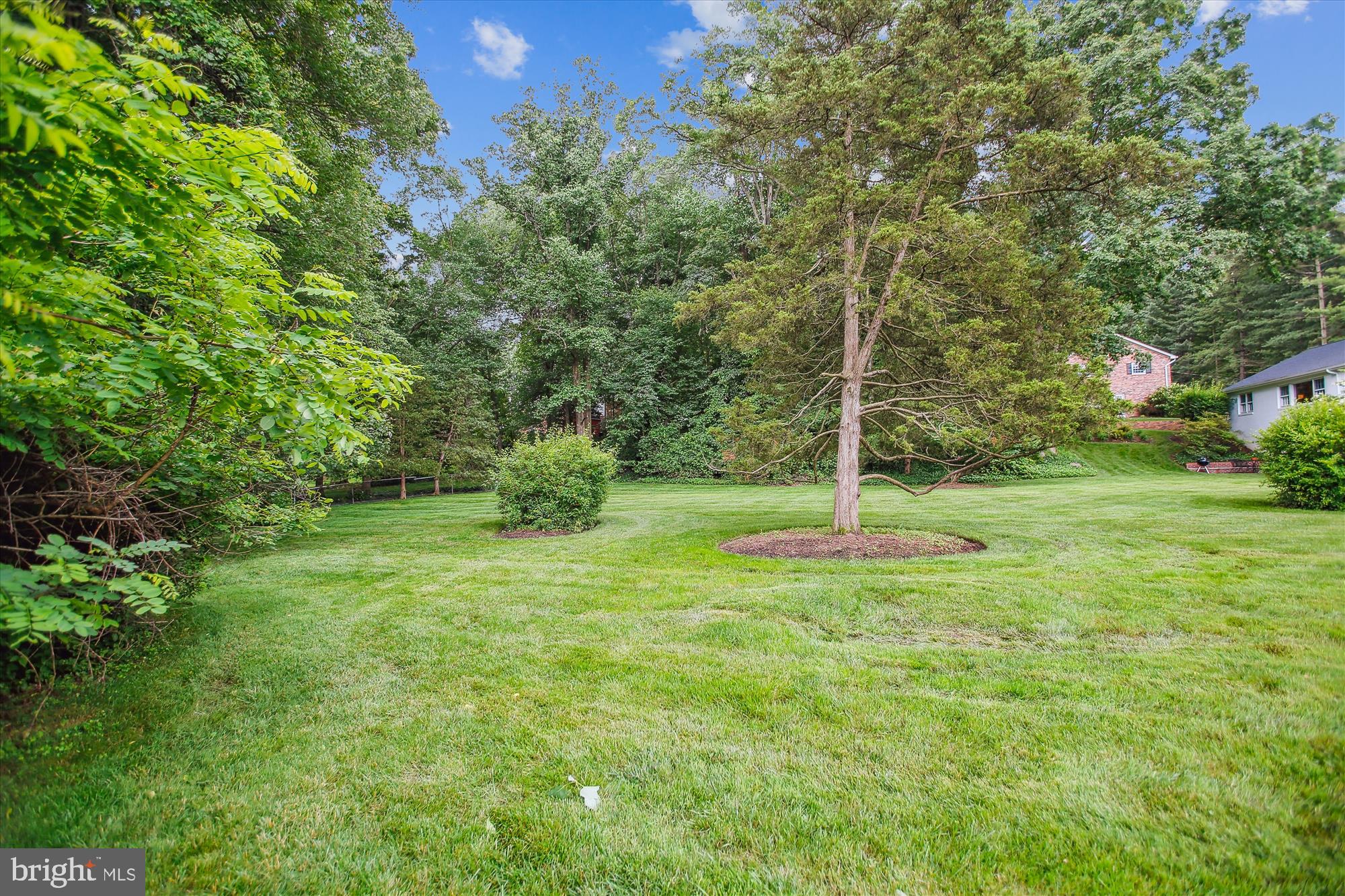 3539 SLEEPY HOLLOW ROAD
