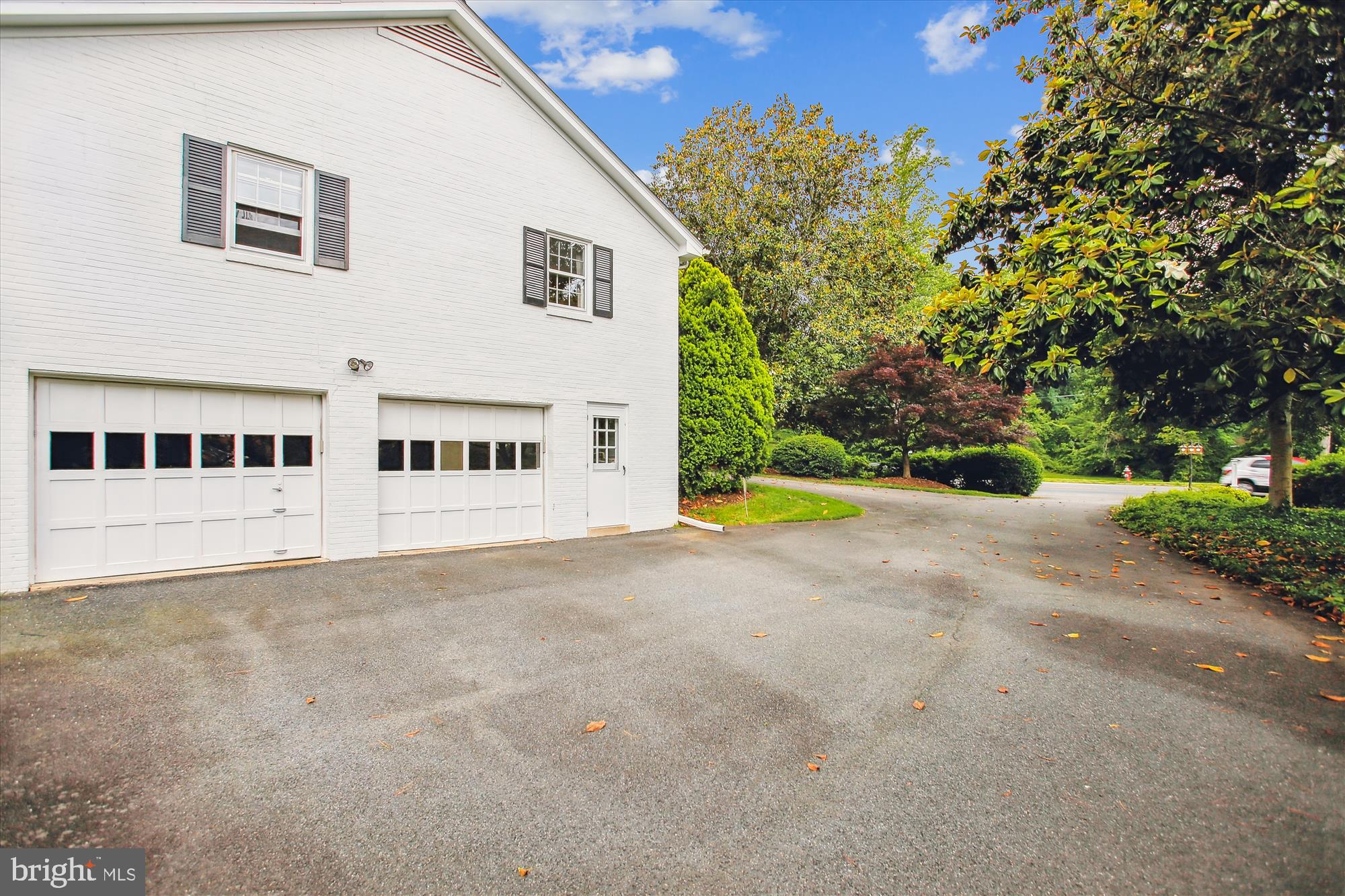 3539 SLEEPY HOLLOW ROAD
