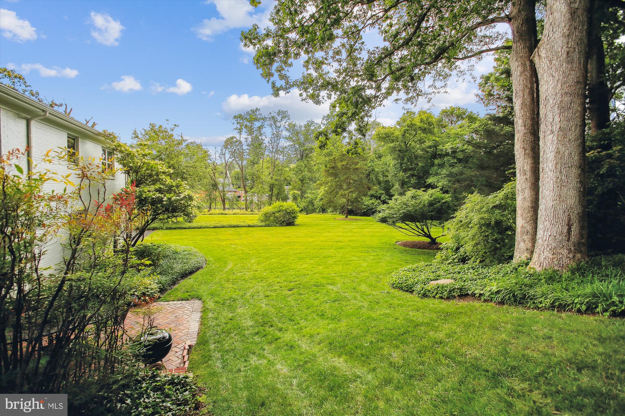 3539 SLEEPY HOLLOW ROAD