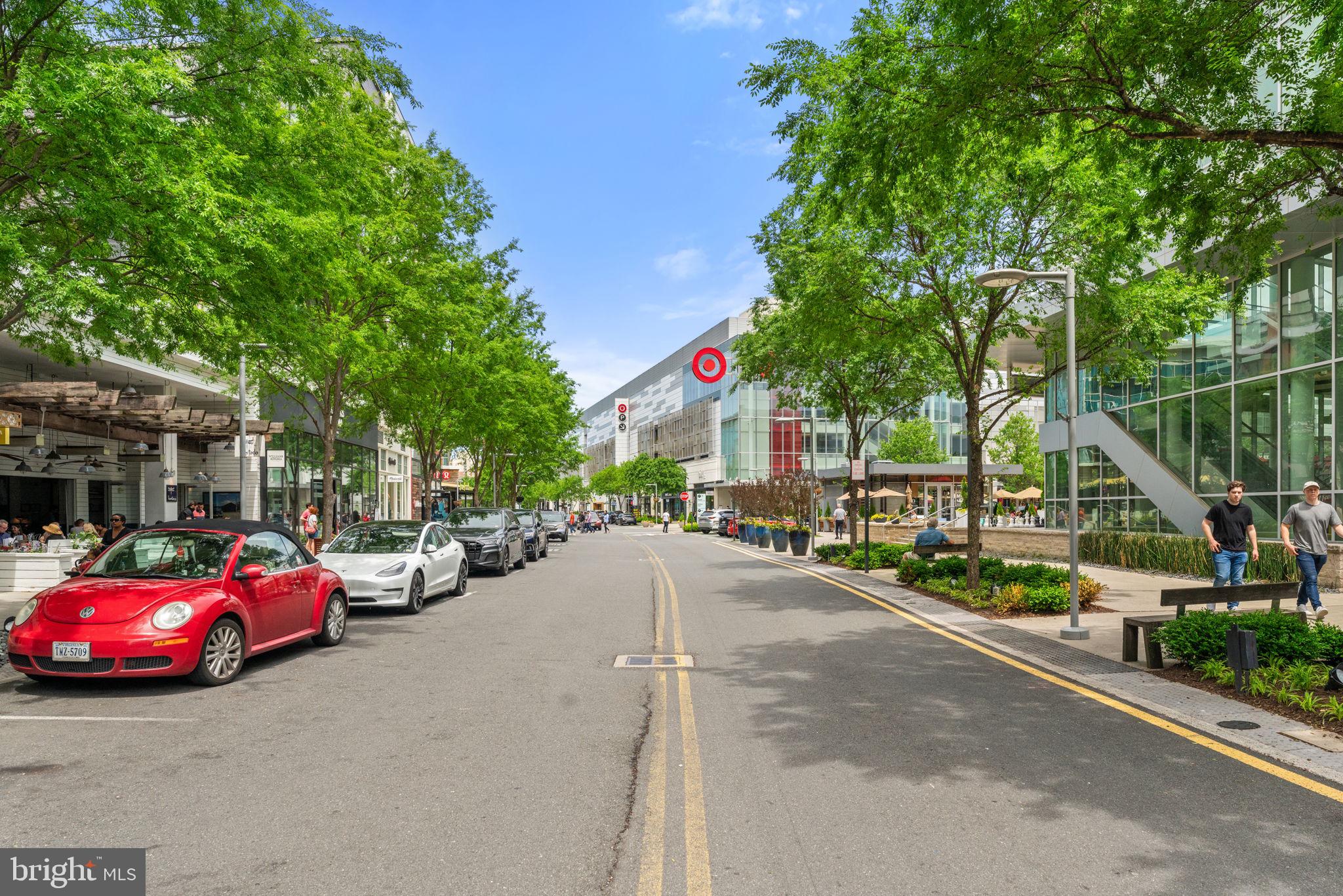 2665 PROSPERITY AVENUE 421
