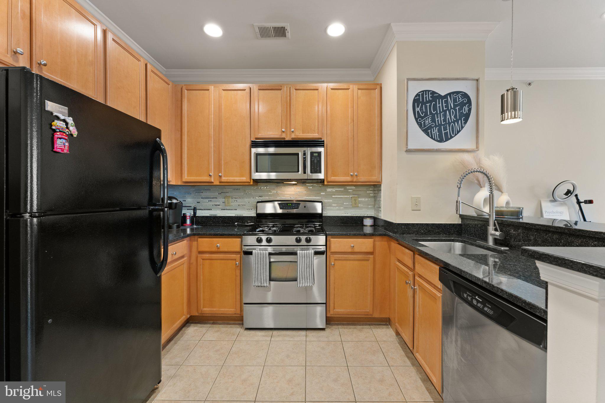 2665 PROSPERITY AVENUE 421