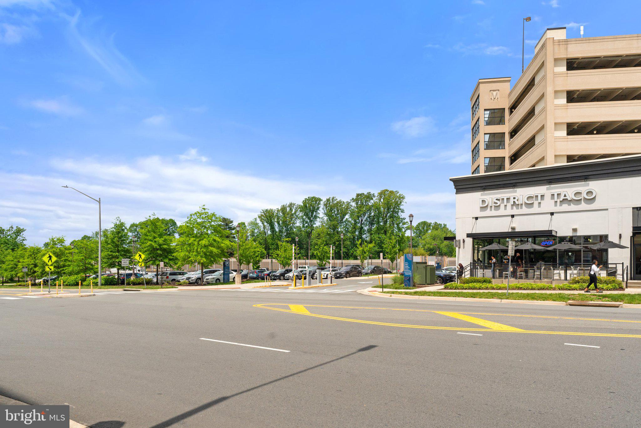 2665 PROSPERITY AVENUE 421