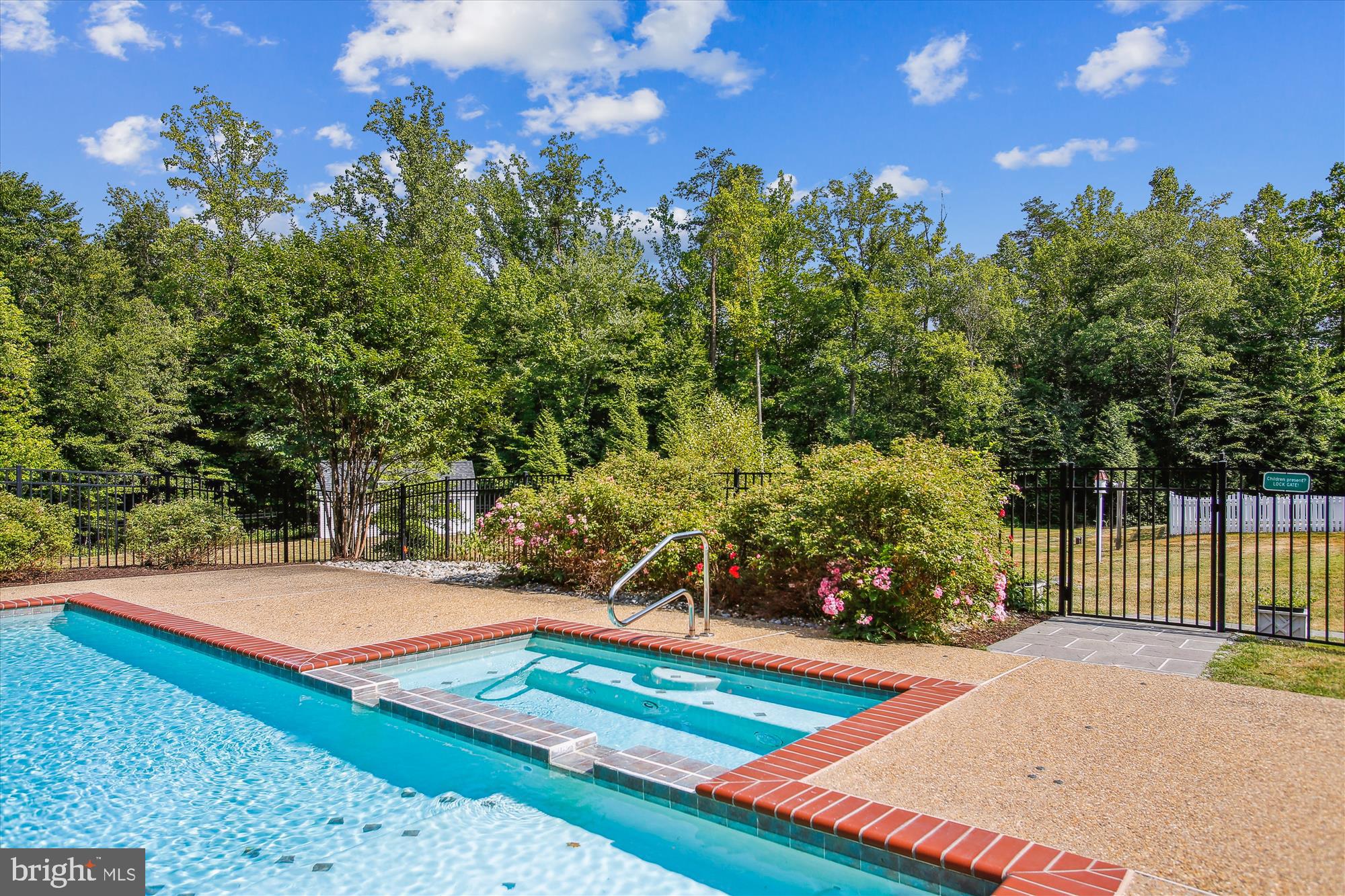 9111 MOUNTAIN VALLEY ROAD