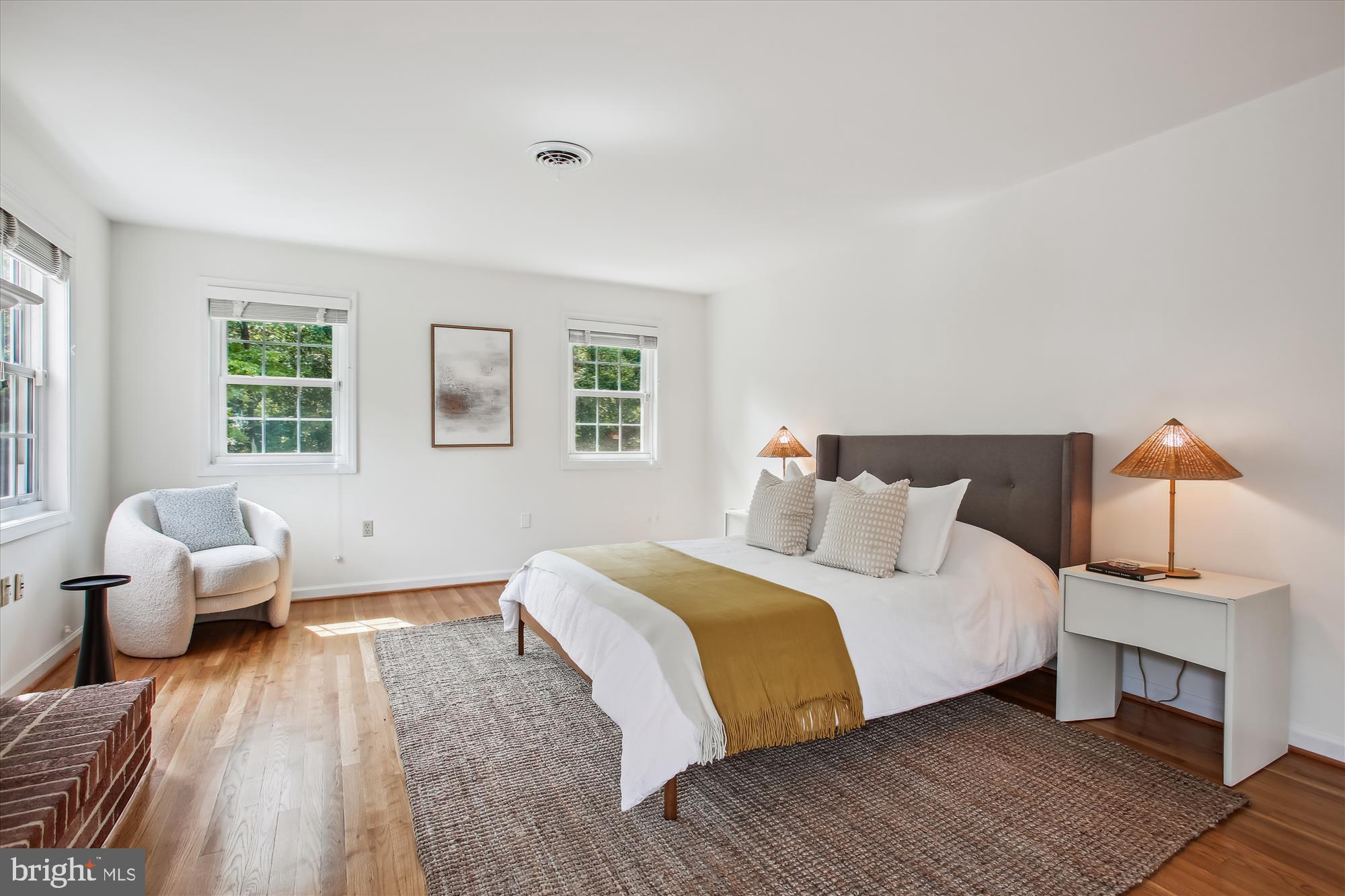 9111 MOUNTAIN VALLEY ROAD