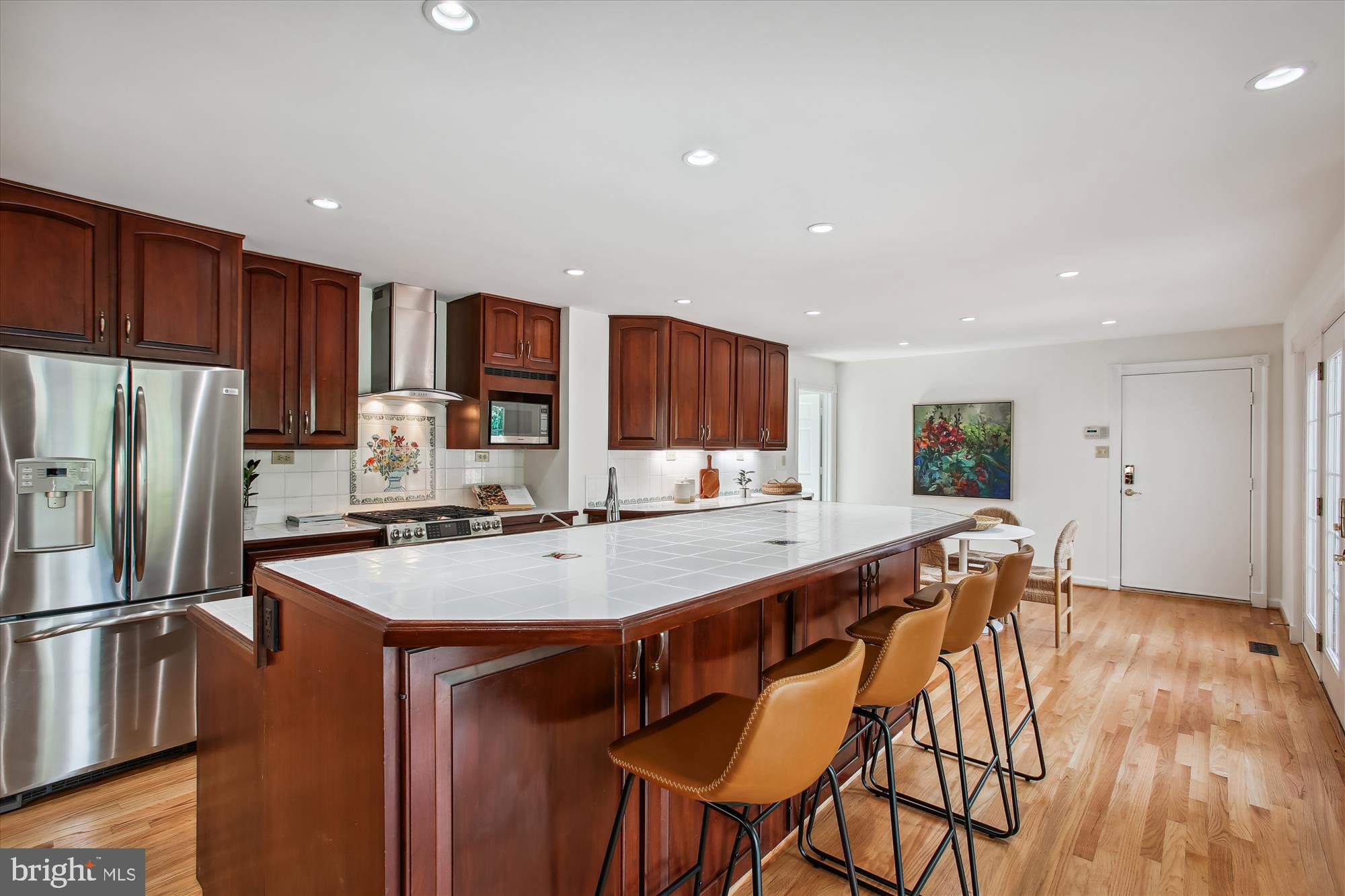 9111 MOUNTAIN VALLEY ROAD