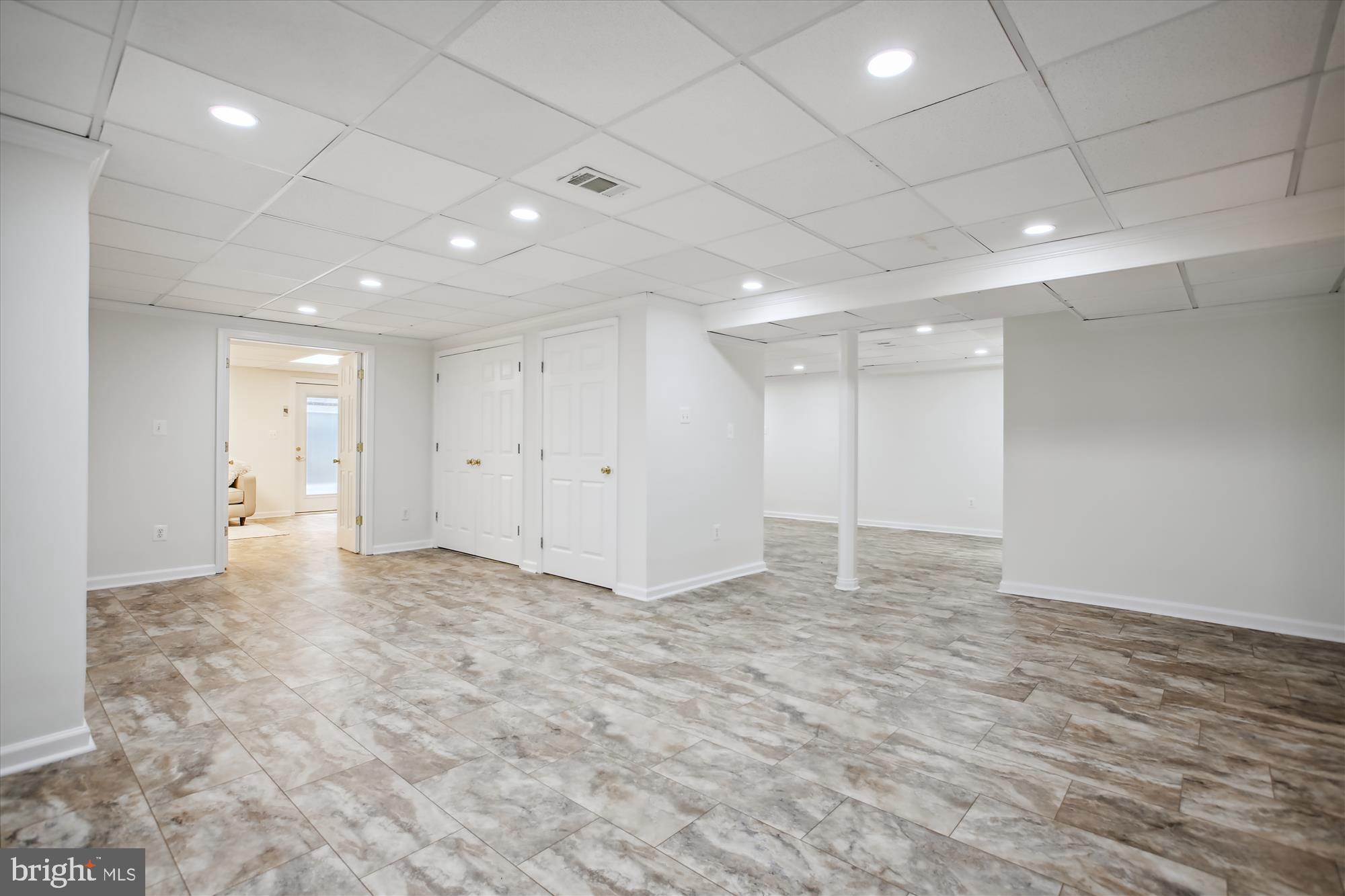 9111 MOUNTAIN VALLEY ROAD