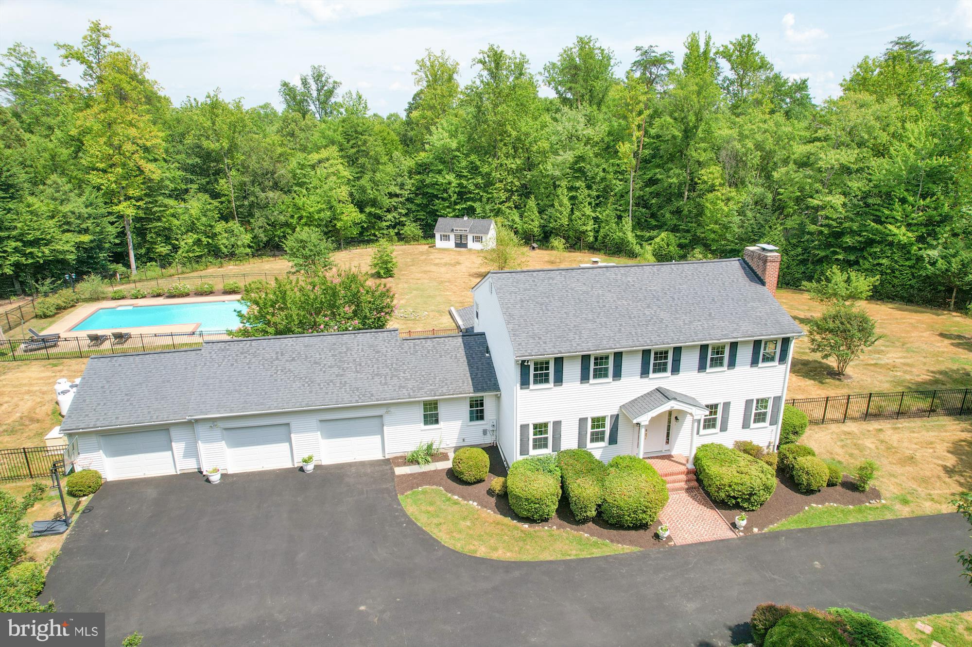 9111 MOUNTAIN VALLEY ROAD