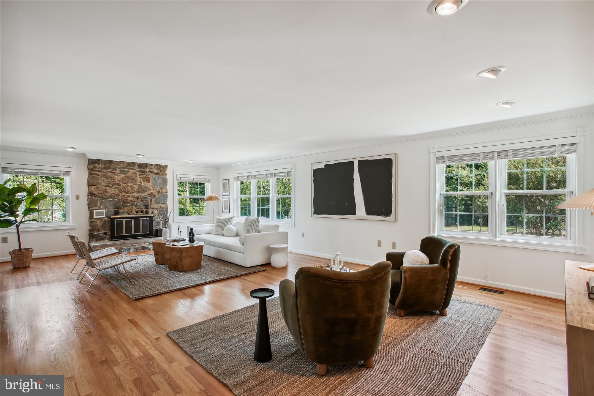 9111 MOUNTAIN VALLEY ROAD