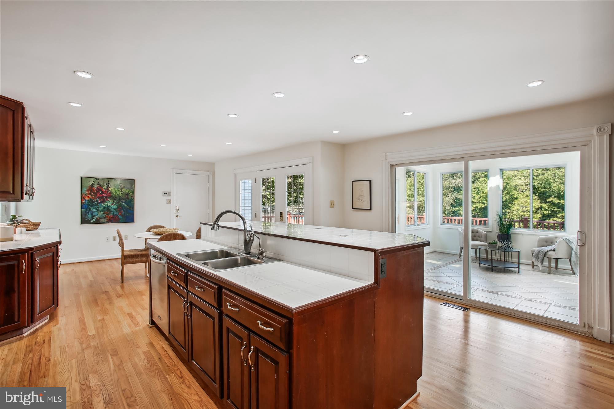 9111 MOUNTAIN VALLEY ROAD