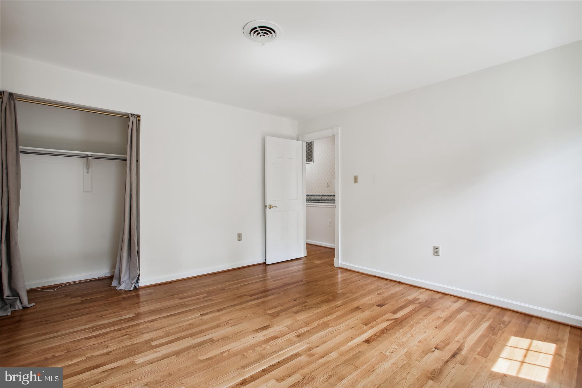 9111 MOUNTAIN VALLEY ROAD