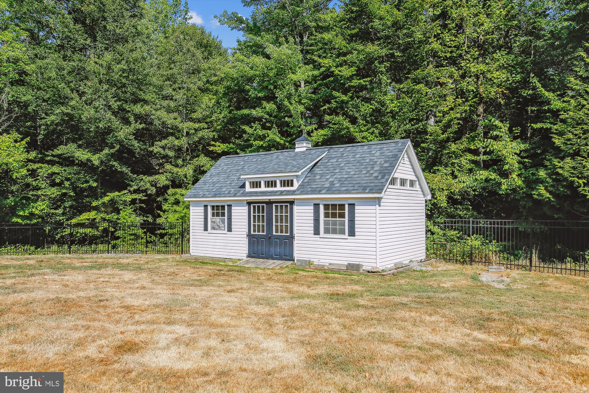 9111 MOUNTAIN VALLEY ROAD