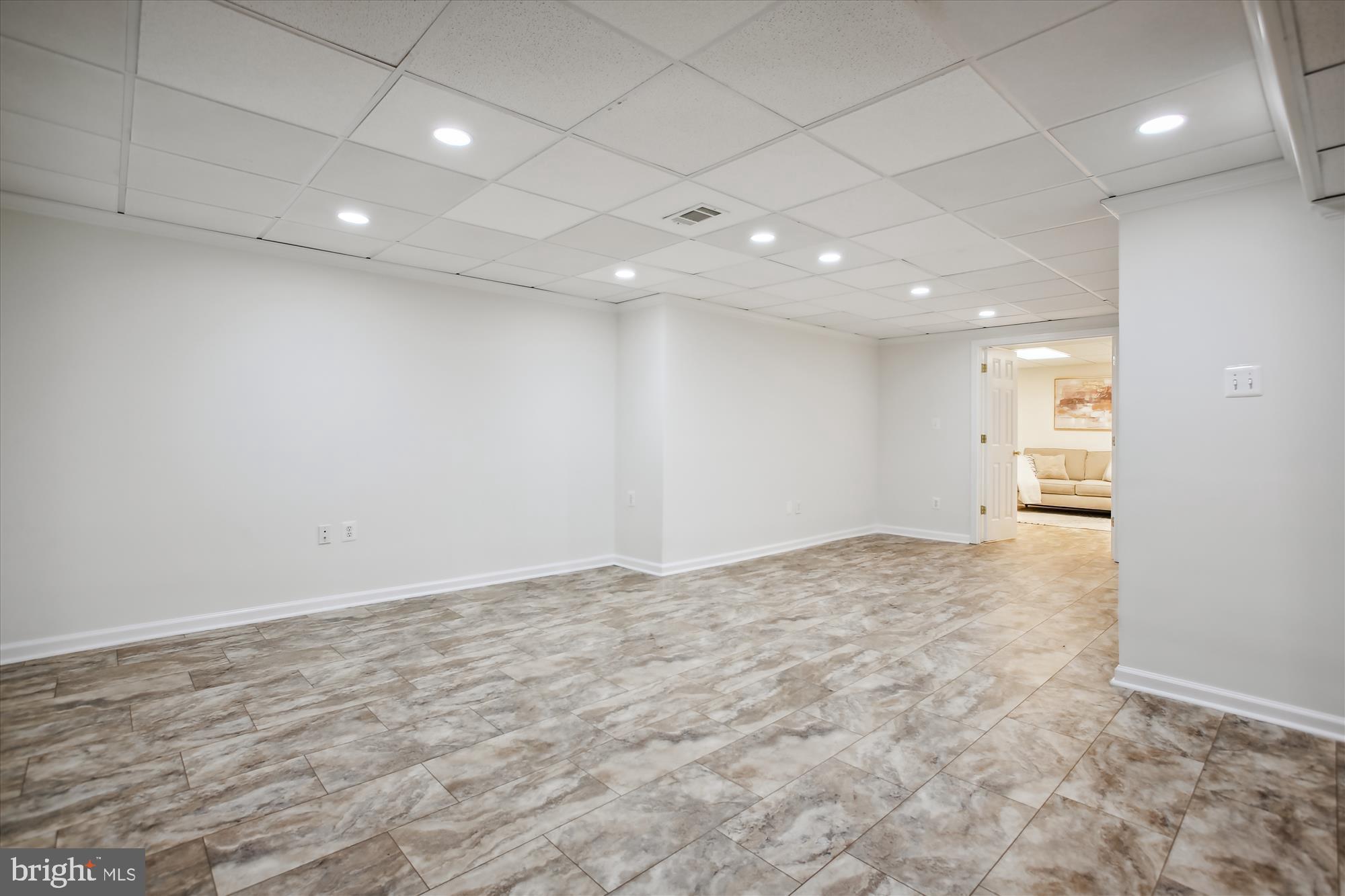 9111 MOUNTAIN VALLEY ROAD