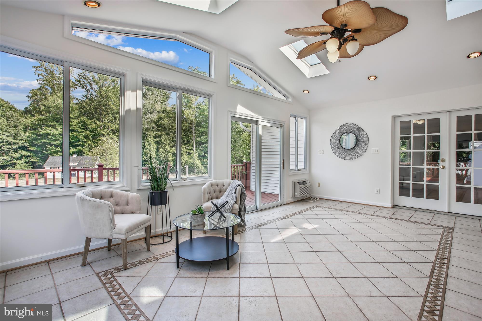 9111 MOUNTAIN VALLEY ROAD