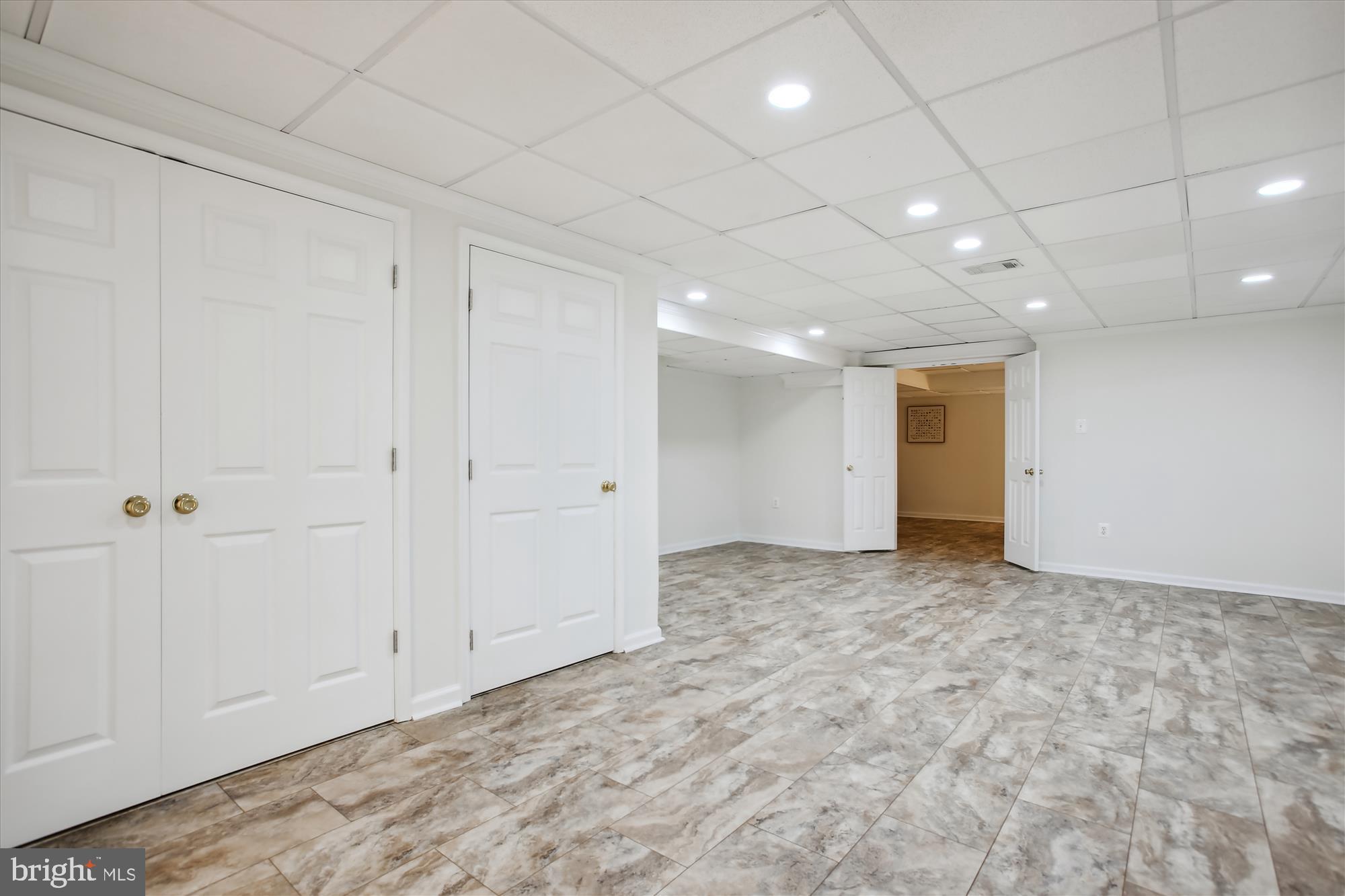 9111 MOUNTAIN VALLEY ROAD