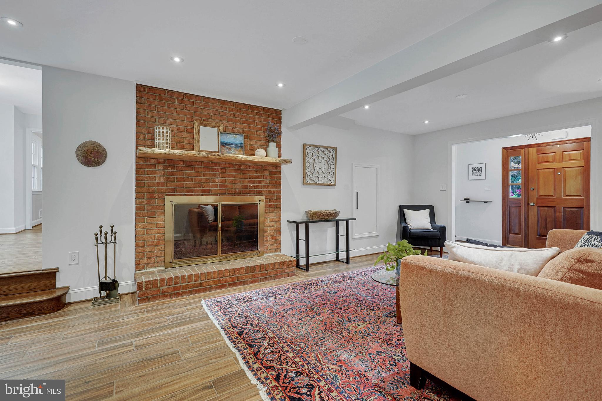 2302 WILKINSON PLACE