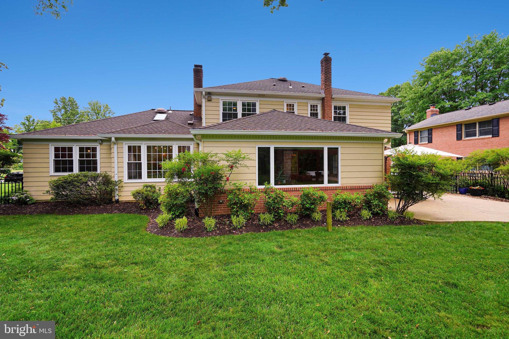 2302 WILKINSON PLACE