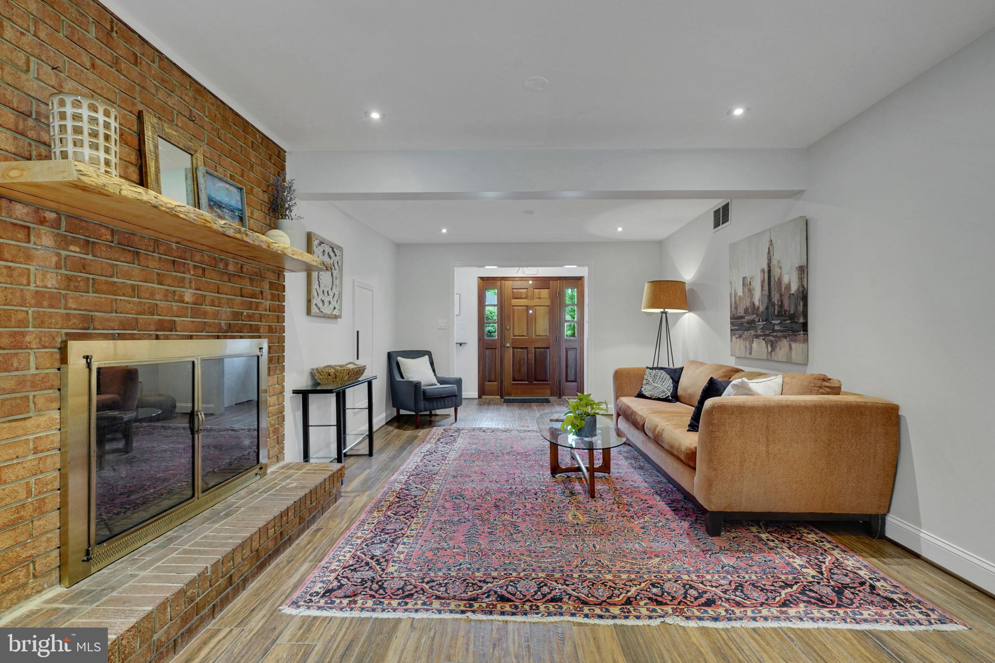 2302 WILKINSON PLACE