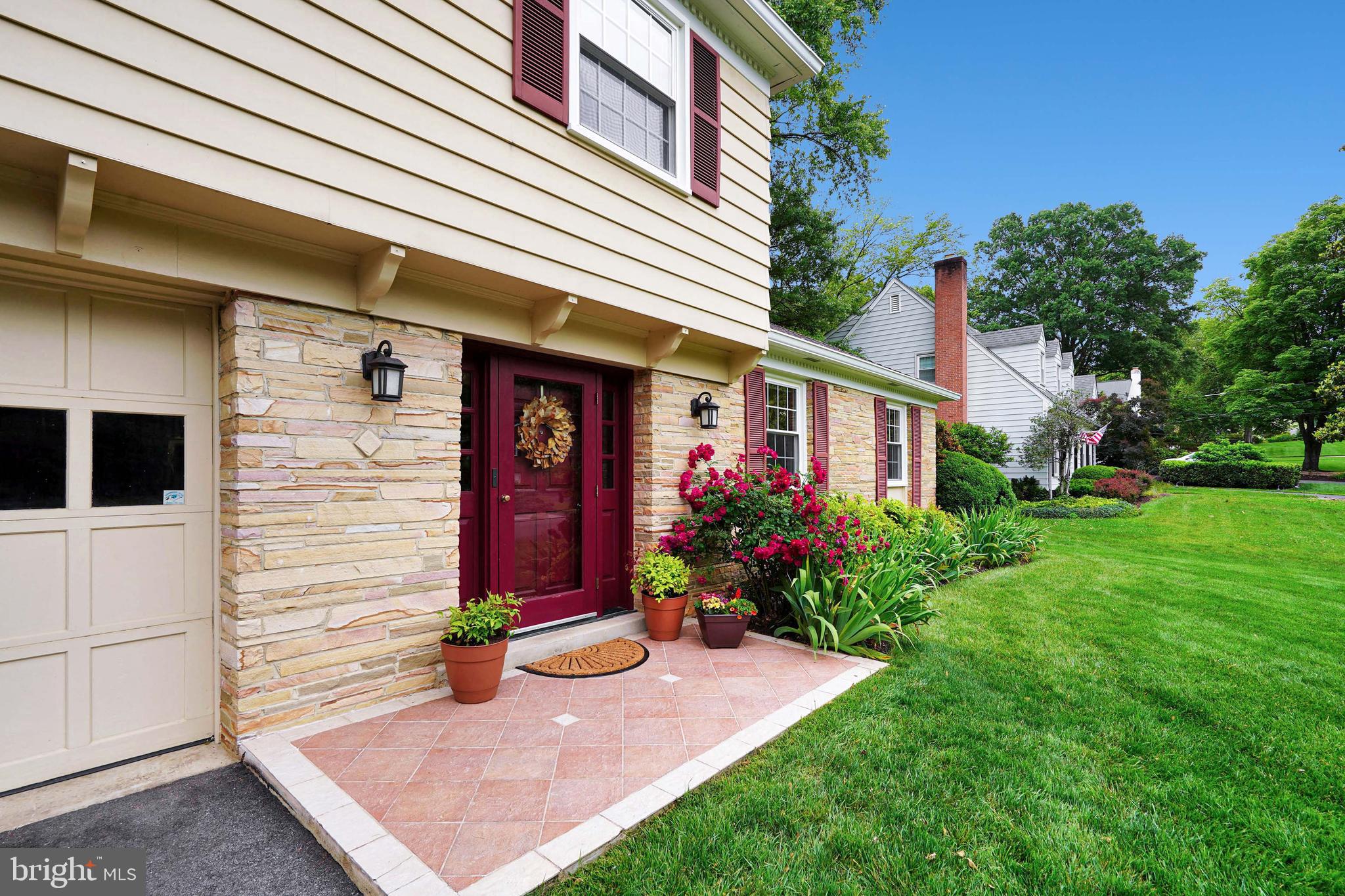 2302 WILKINSON PLACE