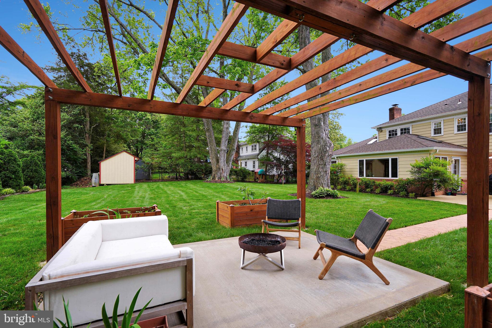 2302 WILKINSON PLACE