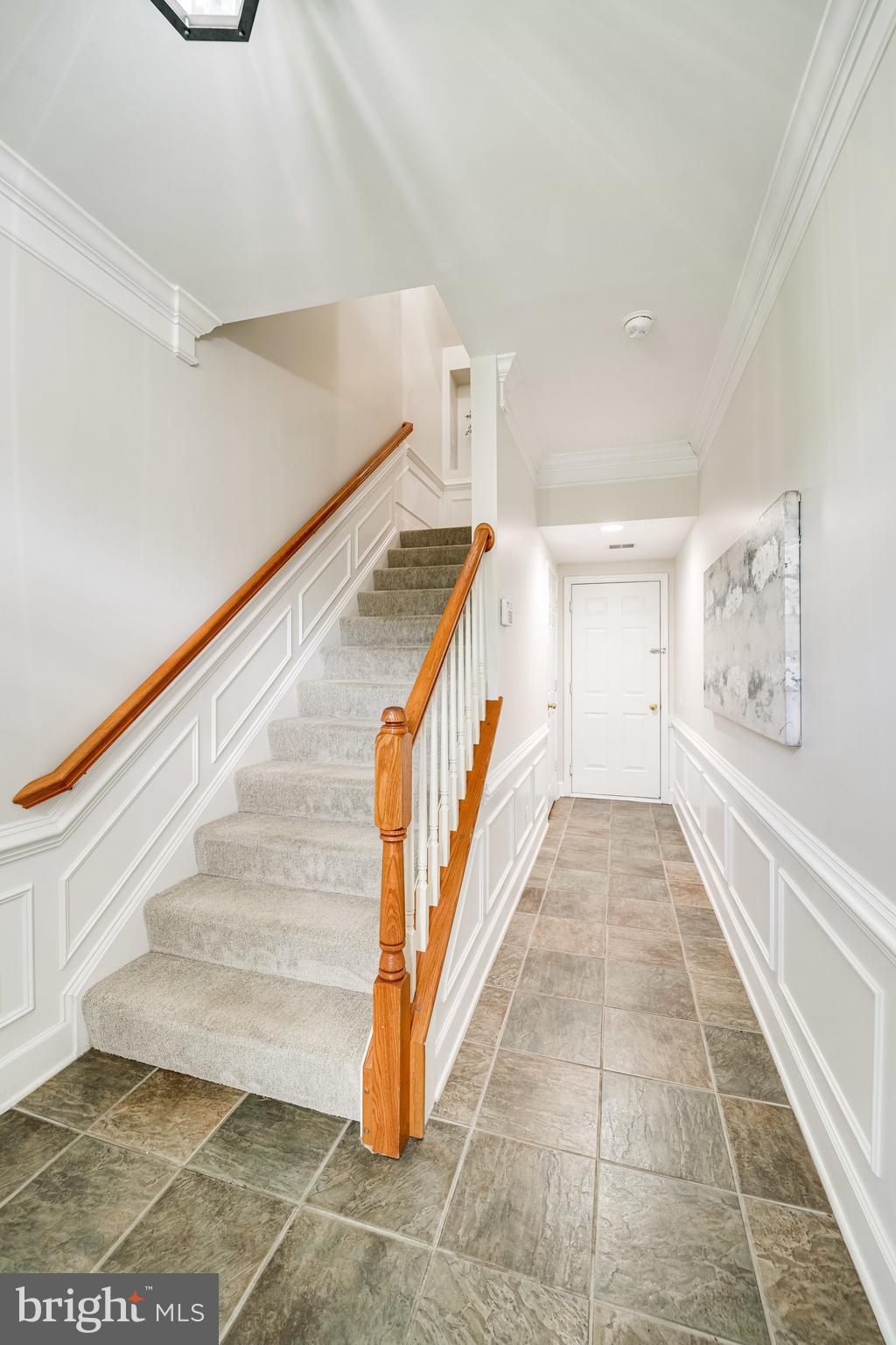 2417 HUNTINGTON PARK DRIVE
