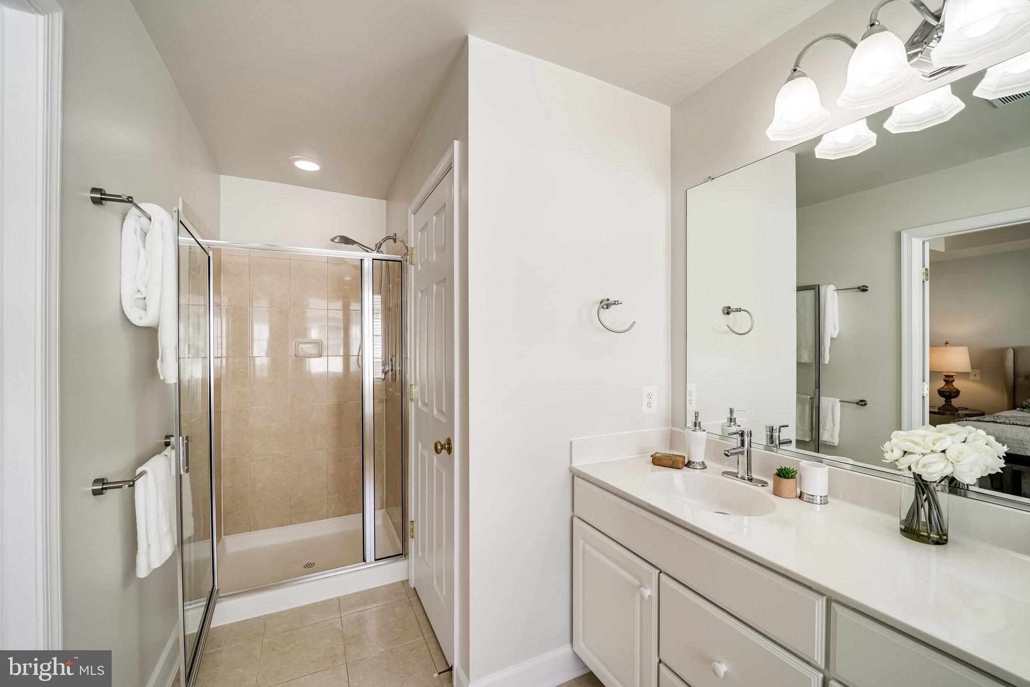 2417 HUNTINGTON PARK DRIVE