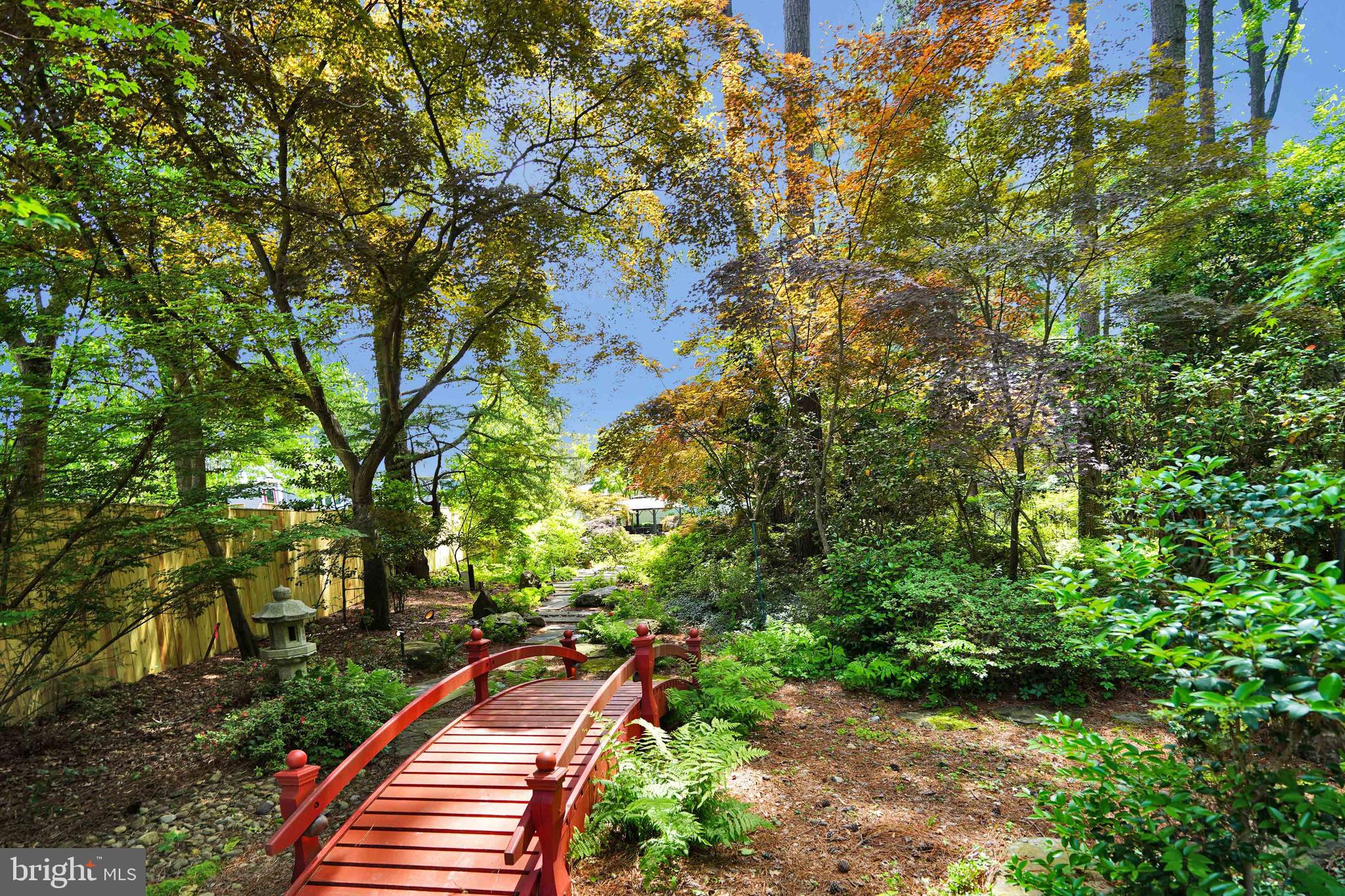 1712 COLLINGWOOD ROAD