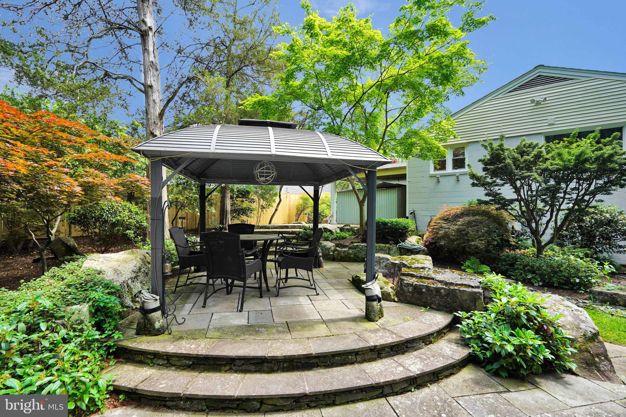 1712 COLLINGWOOD ROAD