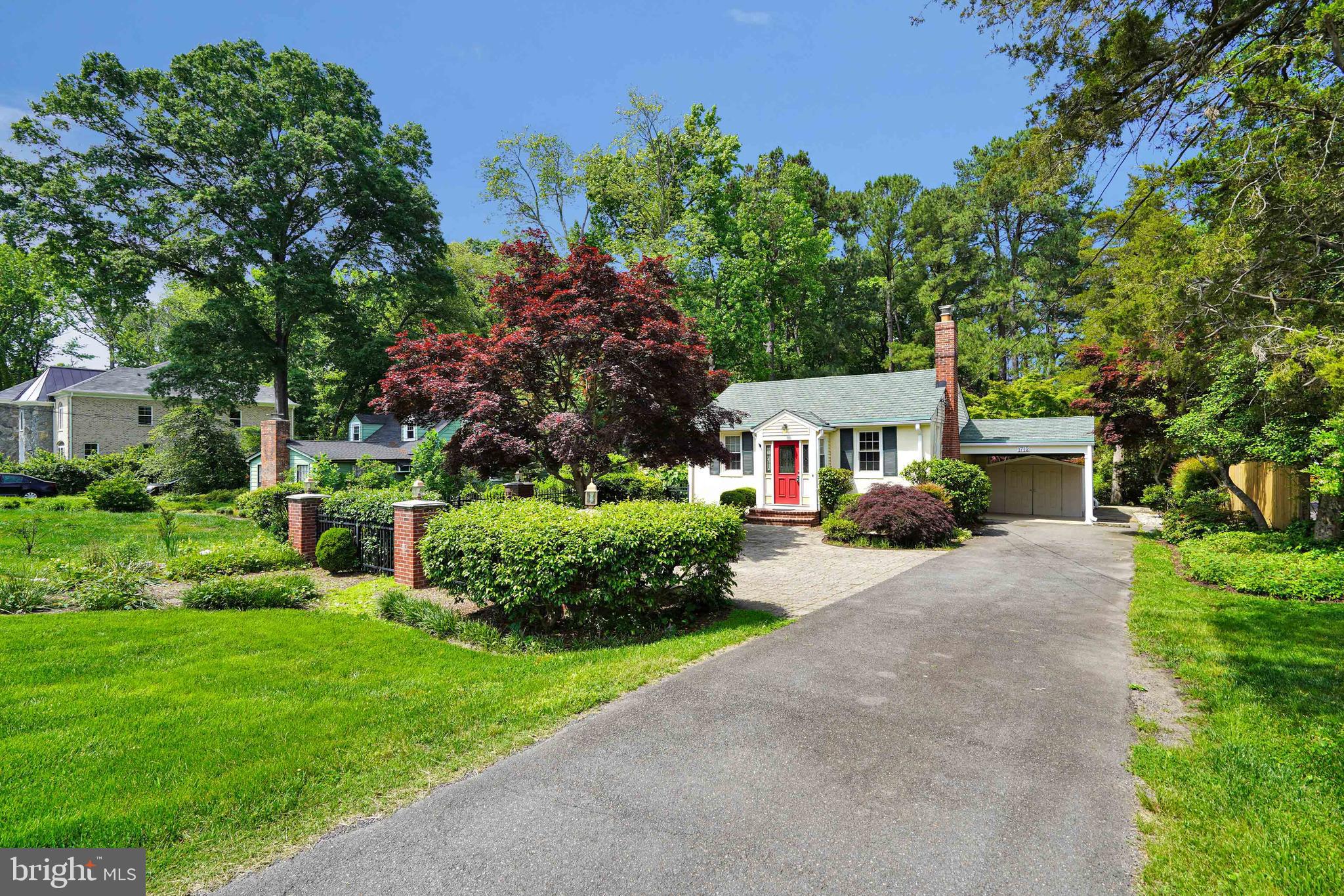 1712 COLLINGWOOD ROAD