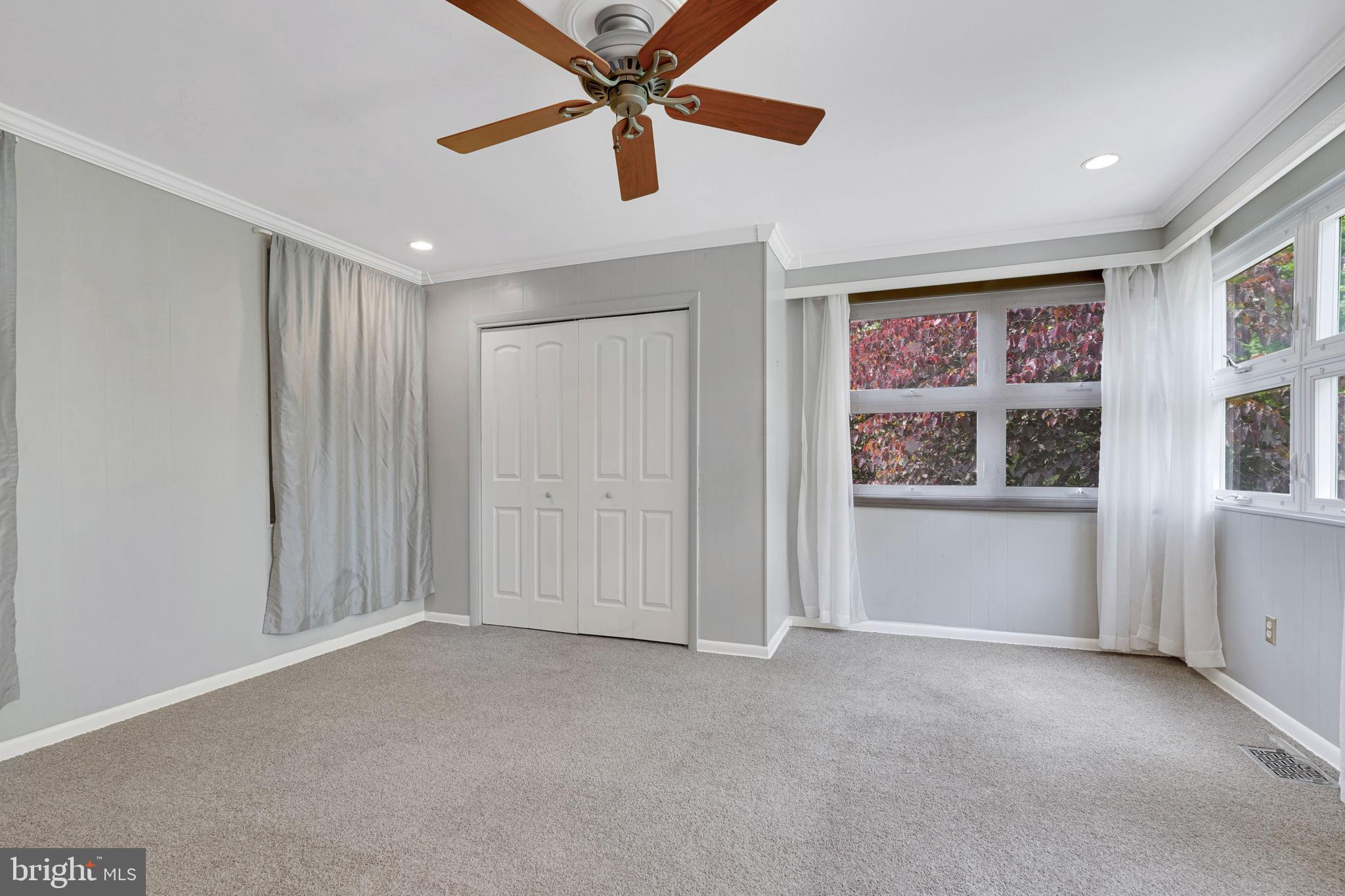 1712 COLLINGWOOD ROAD