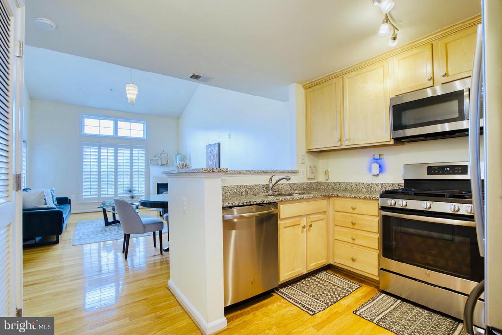 3840 LIGHTFOOT STREET 444
