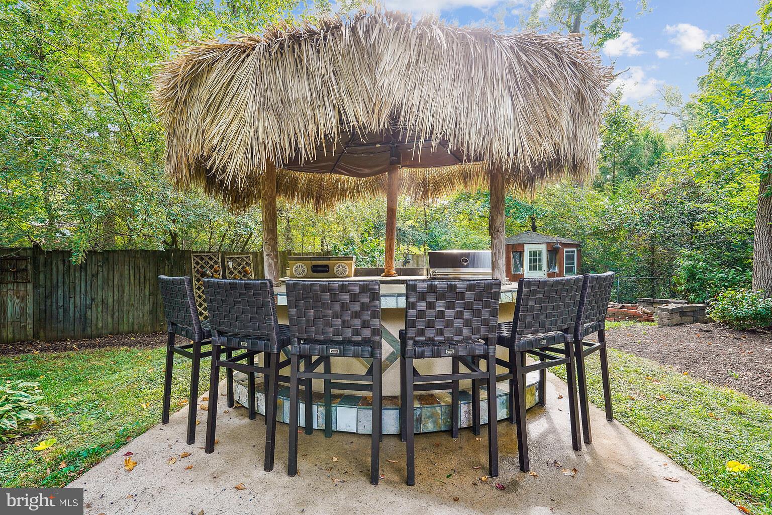 4501 DOLPHIN LANE