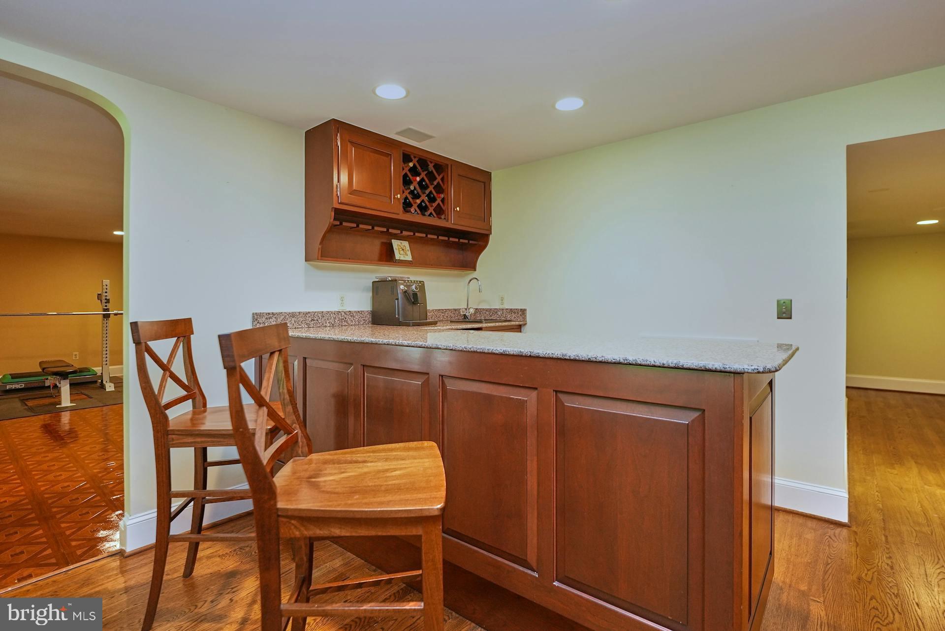 3016 WEBER PLACE
