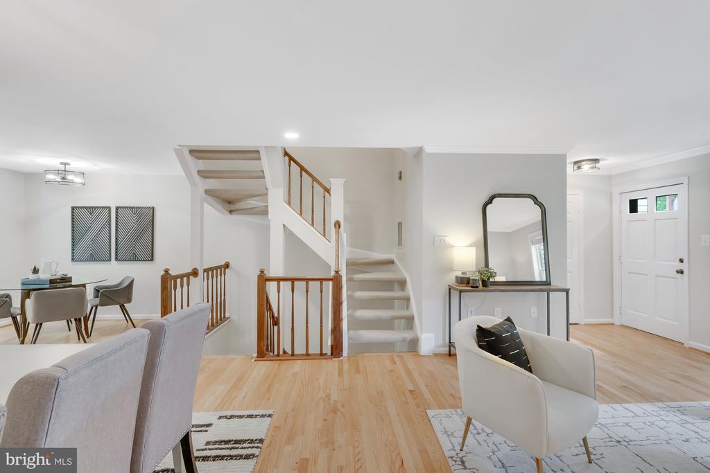 11964 SENTINEL POINT COURT