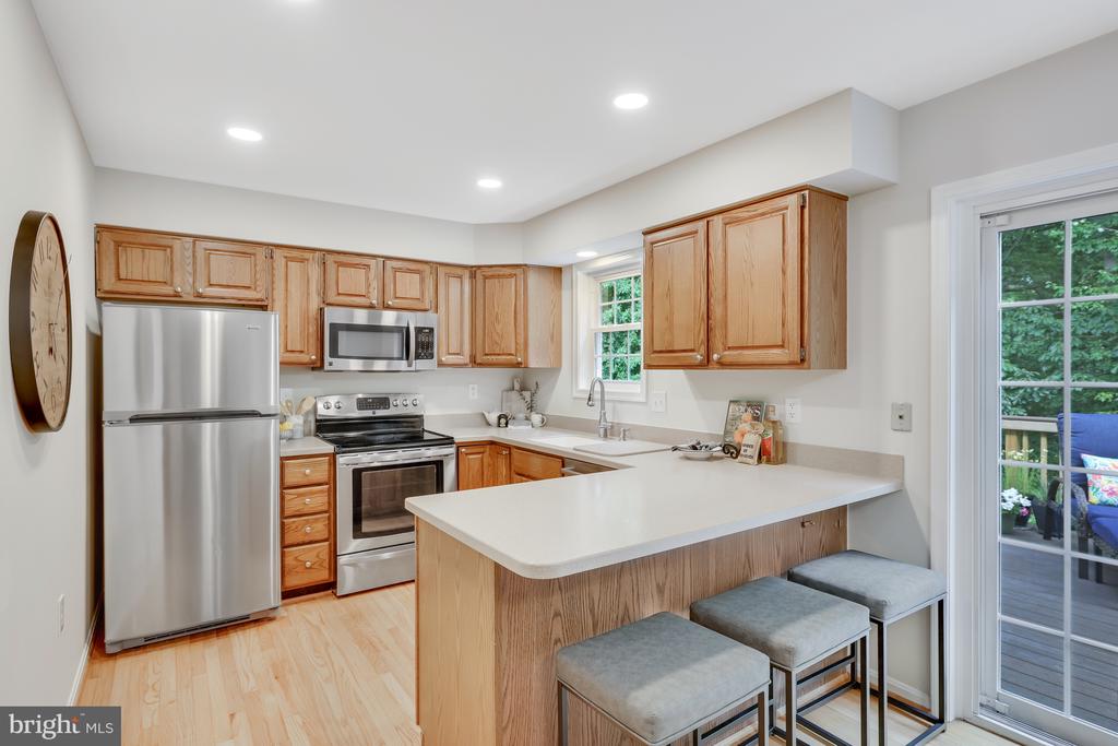 11964 SENTINEL POINT COURT