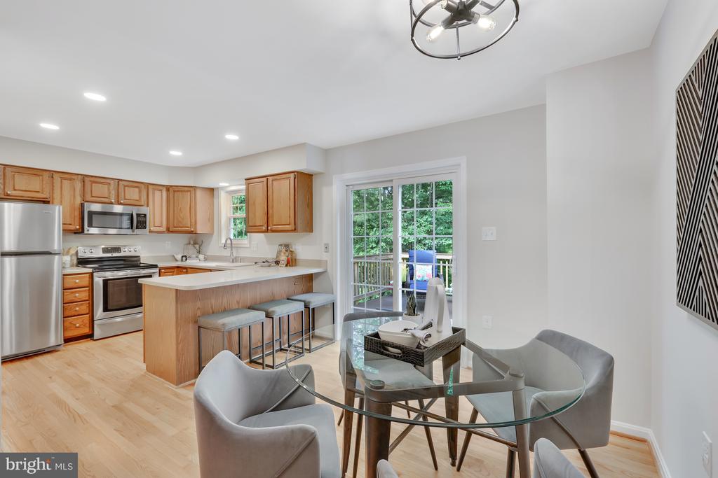 11964 SENTINEL POINT COURT