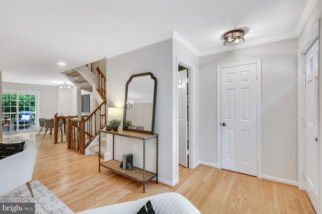 11964 SENTINEL POINT COURT