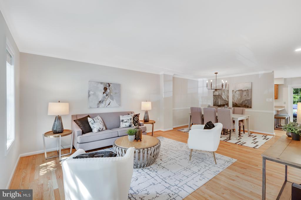 11964 SENTINEL POINT COURT