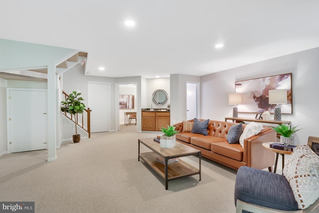 11964 SENTINEL POINT COURT