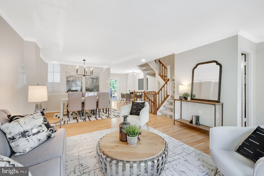 11964 SENTINEL POINT COURT