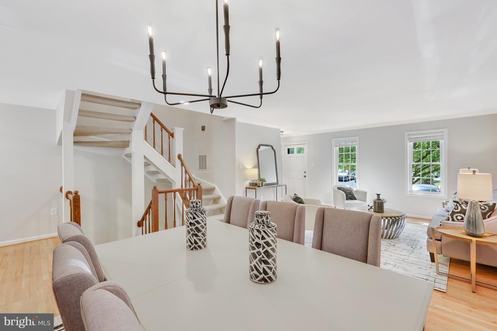 11964 SENTINEL POINT COURT