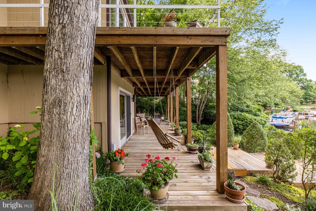 2146 OWLS COVE LANE