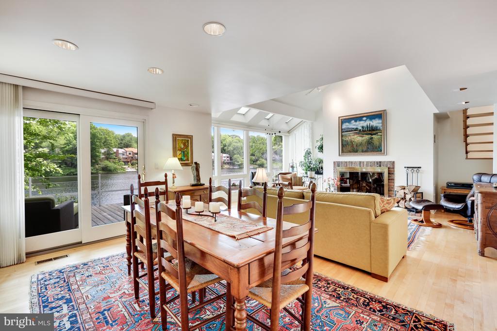 2146 OWLS COVE LANE